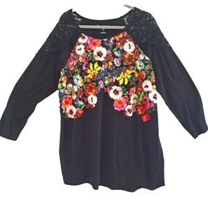 Roaman's Lace Shoulders Floral Top Size Large 18/20